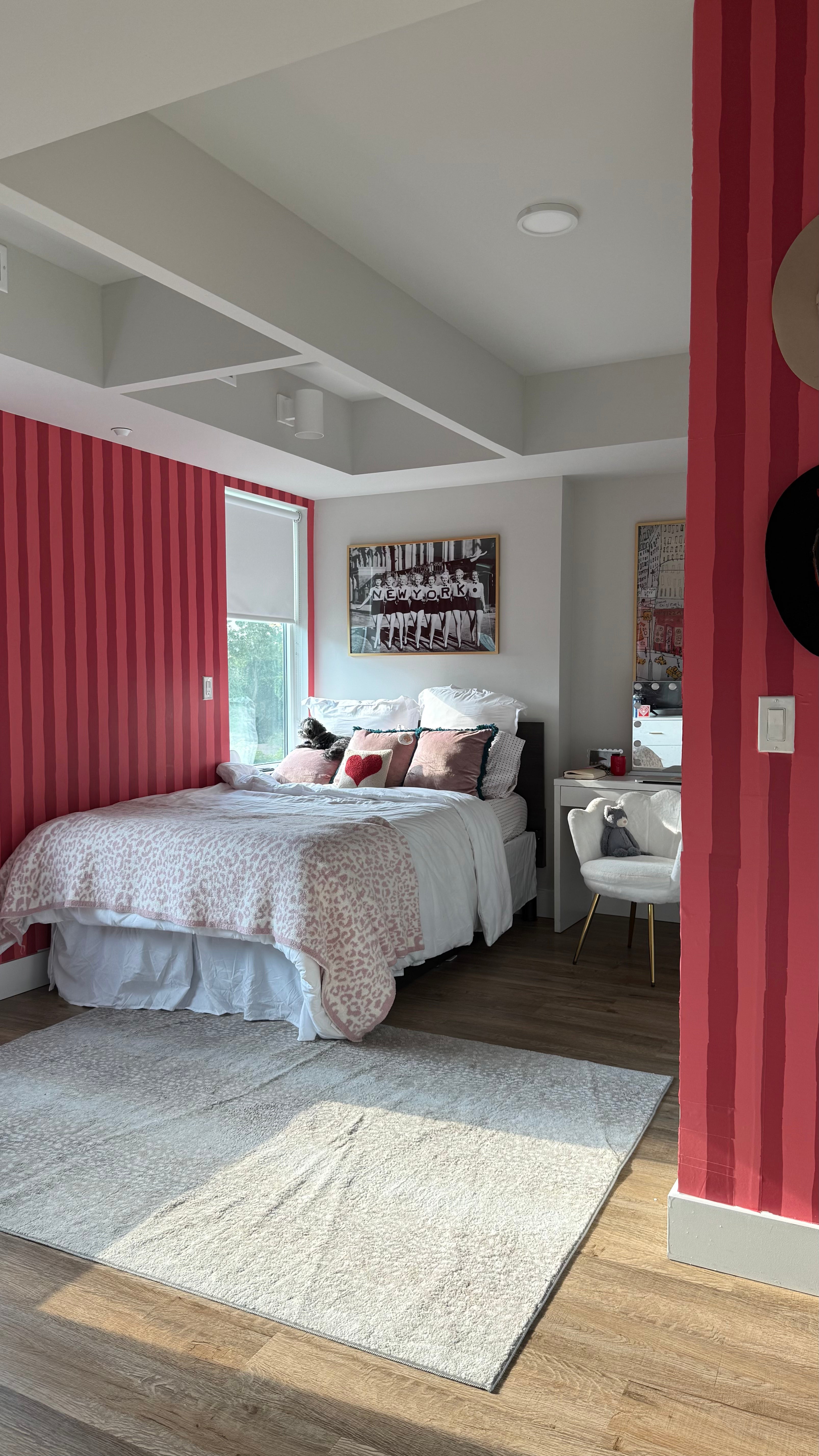 Party Stripe Wallpaper