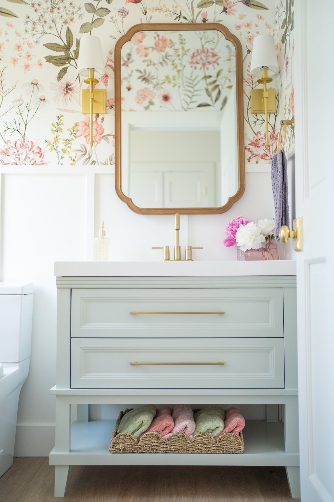 Big Floral Wallpaper