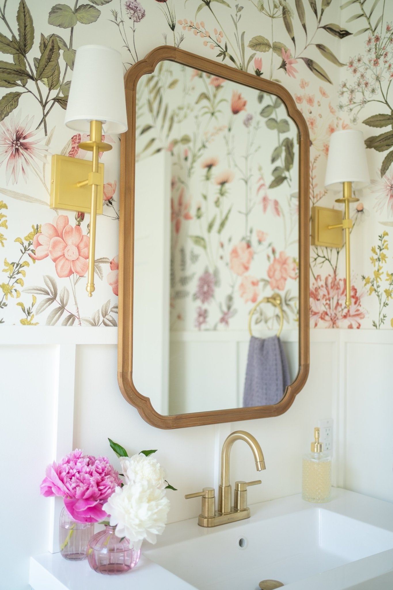 Big Floral Wallpaper