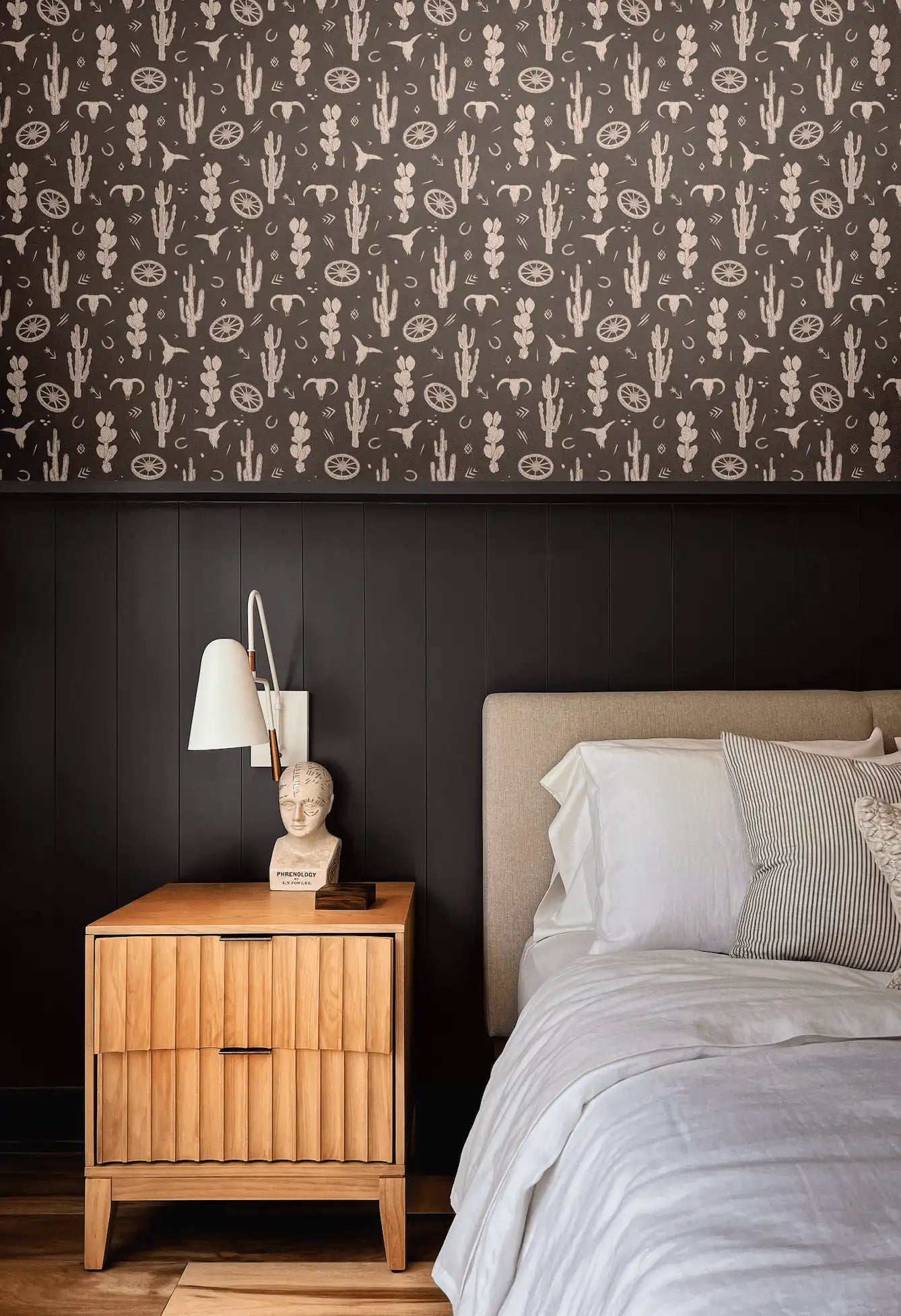 Western Brown Wallpaper