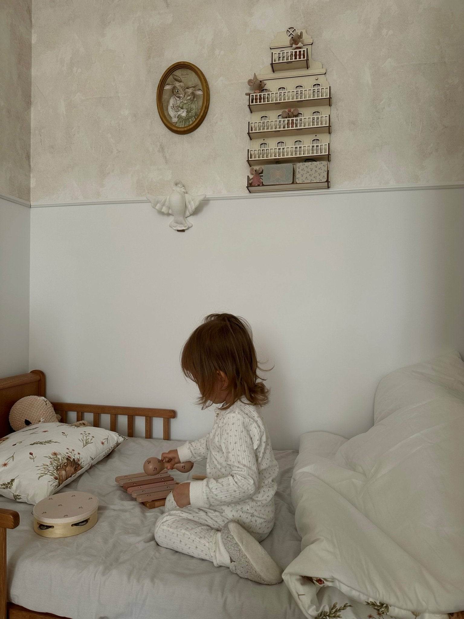 Aesthetic Peel and Stick Wallpaper (Limewash)