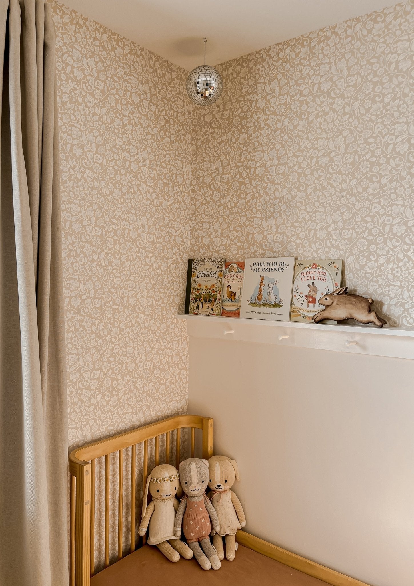 Baroque Peel and Stick Wallpaper (Self-Adhesive)