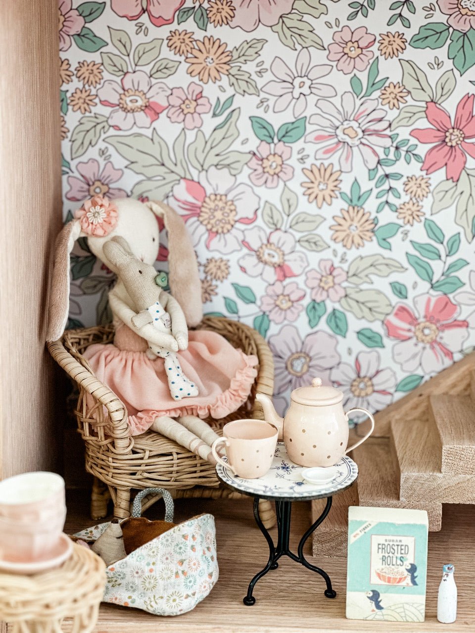 Beautiful doll house with dainty floral removable wallpaper
