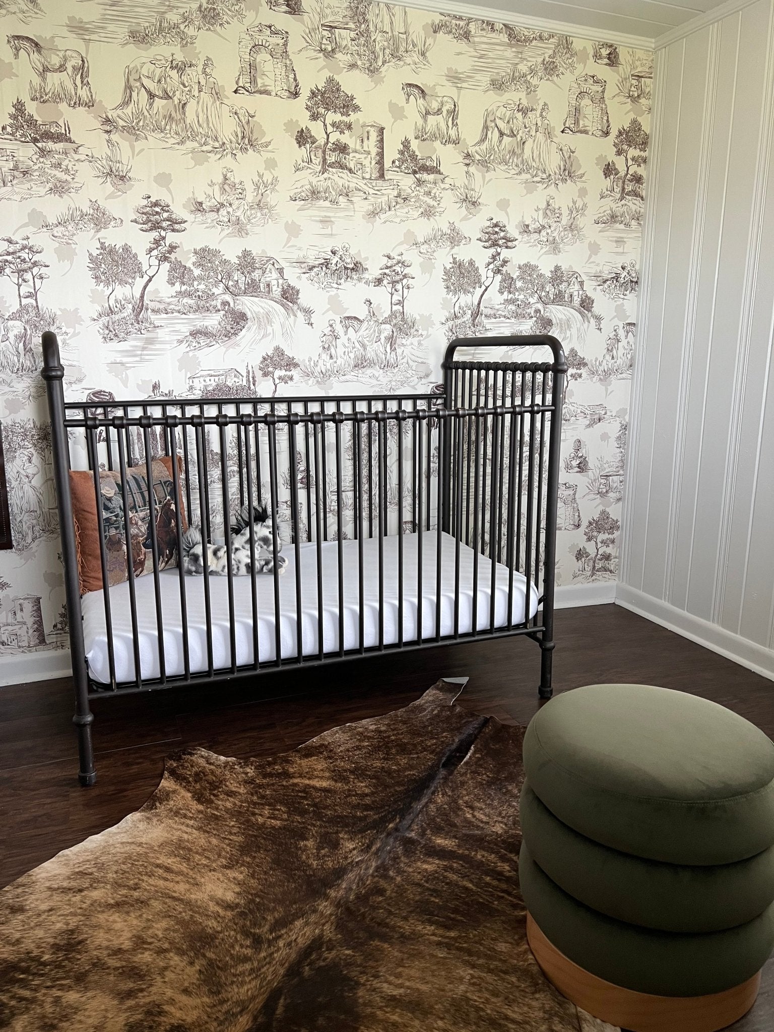 Toile de Jouy Peel and Stick Wallpaper