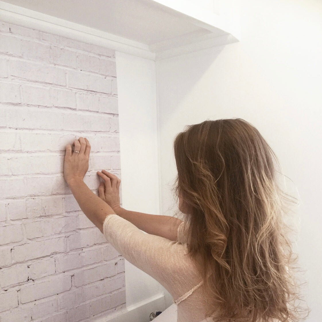 vintage white brick wallpaper