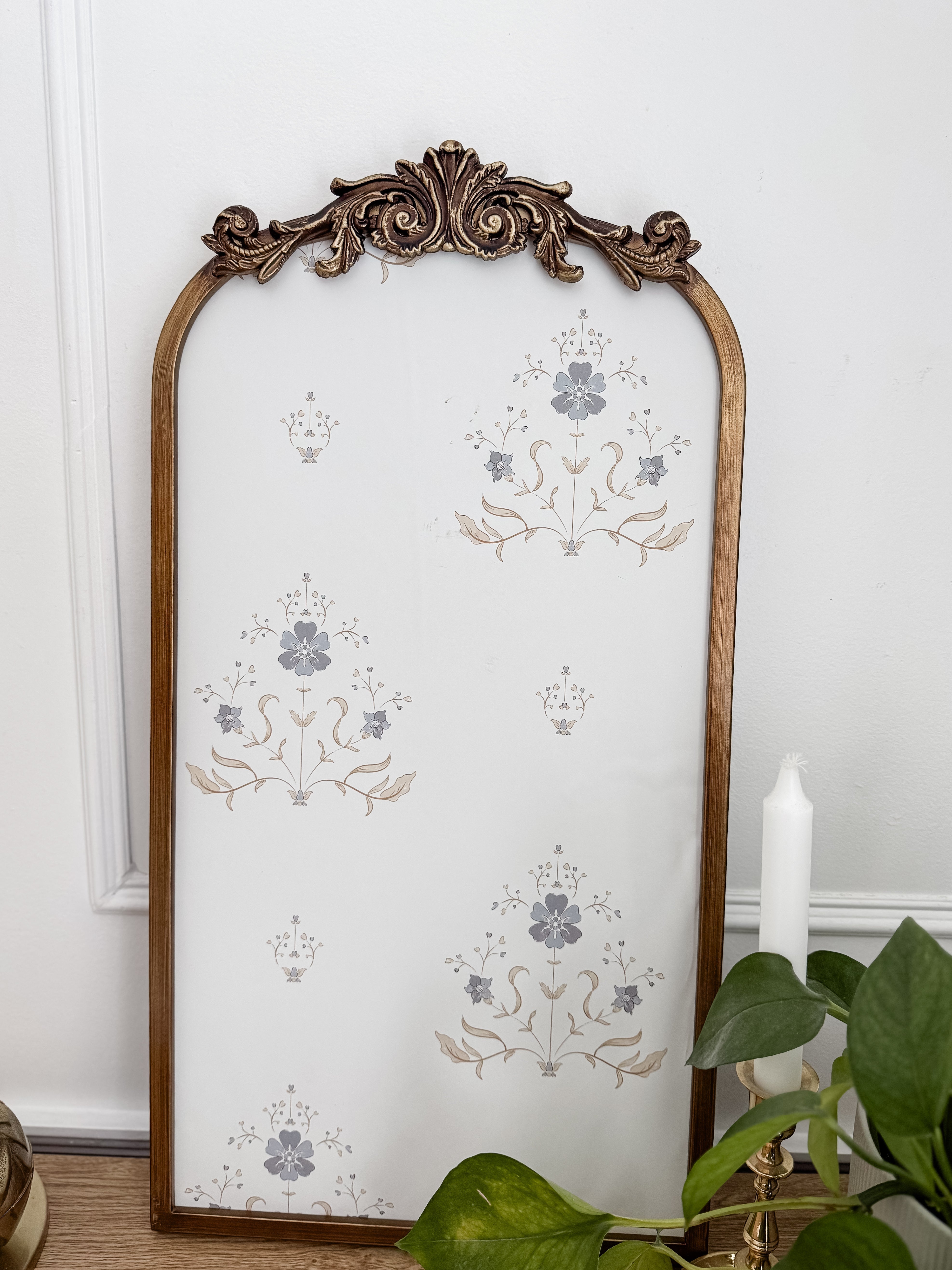 DIY Wallpaper Pin Board