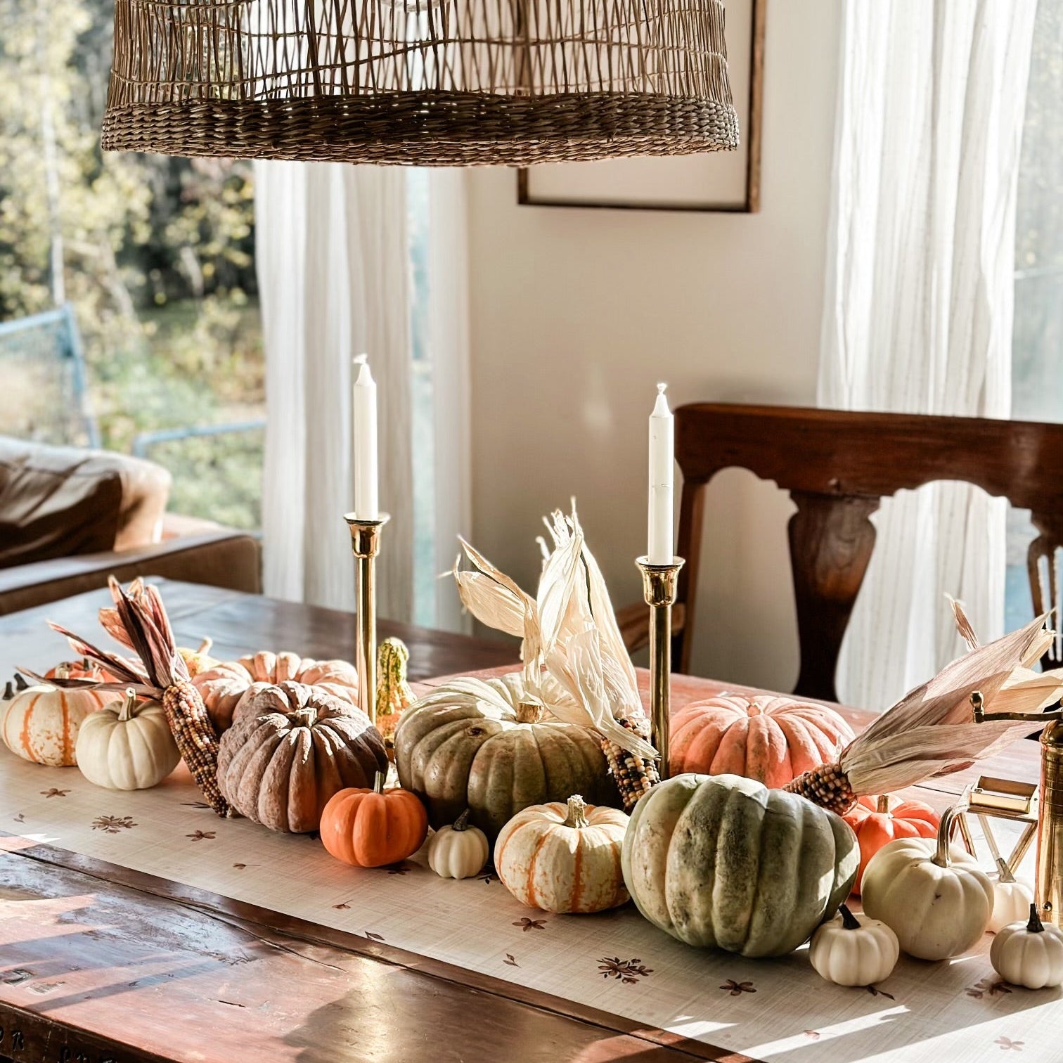 How To Create The Ultimate Fall Tablescape