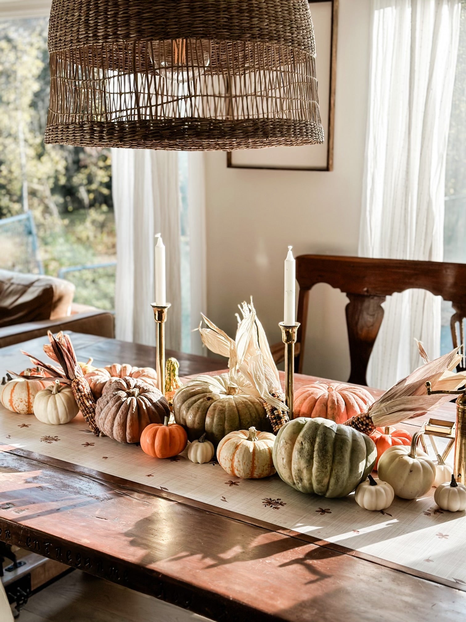 How To Create The Ultimate Fall Tablescape