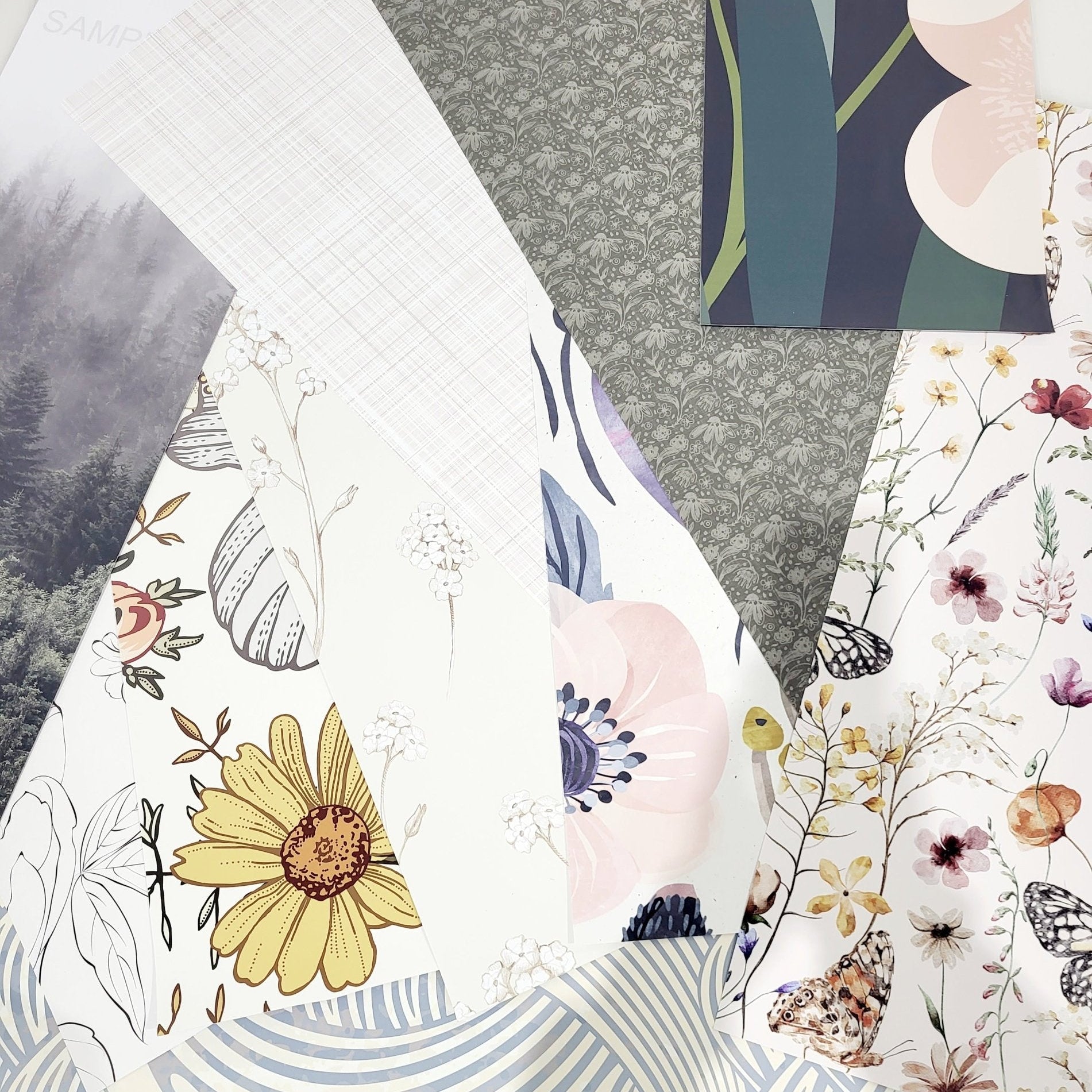 Why You Should Try a Wallpaper Swatch Before You Buy