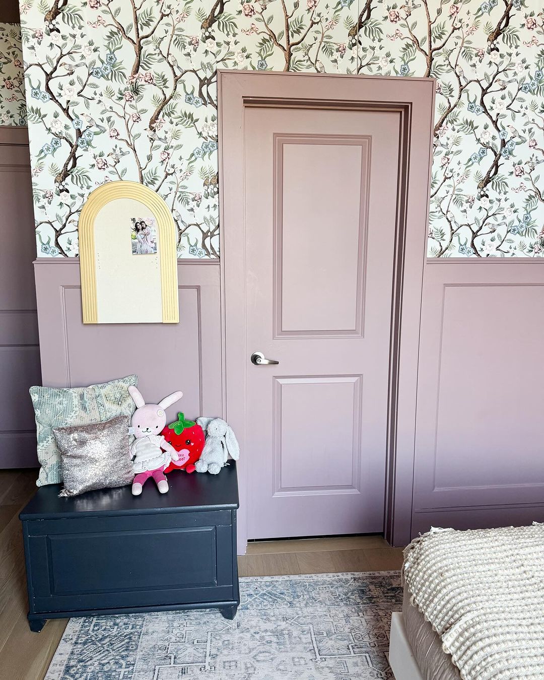 Chinoiserie Peel and Stick Wallpaper