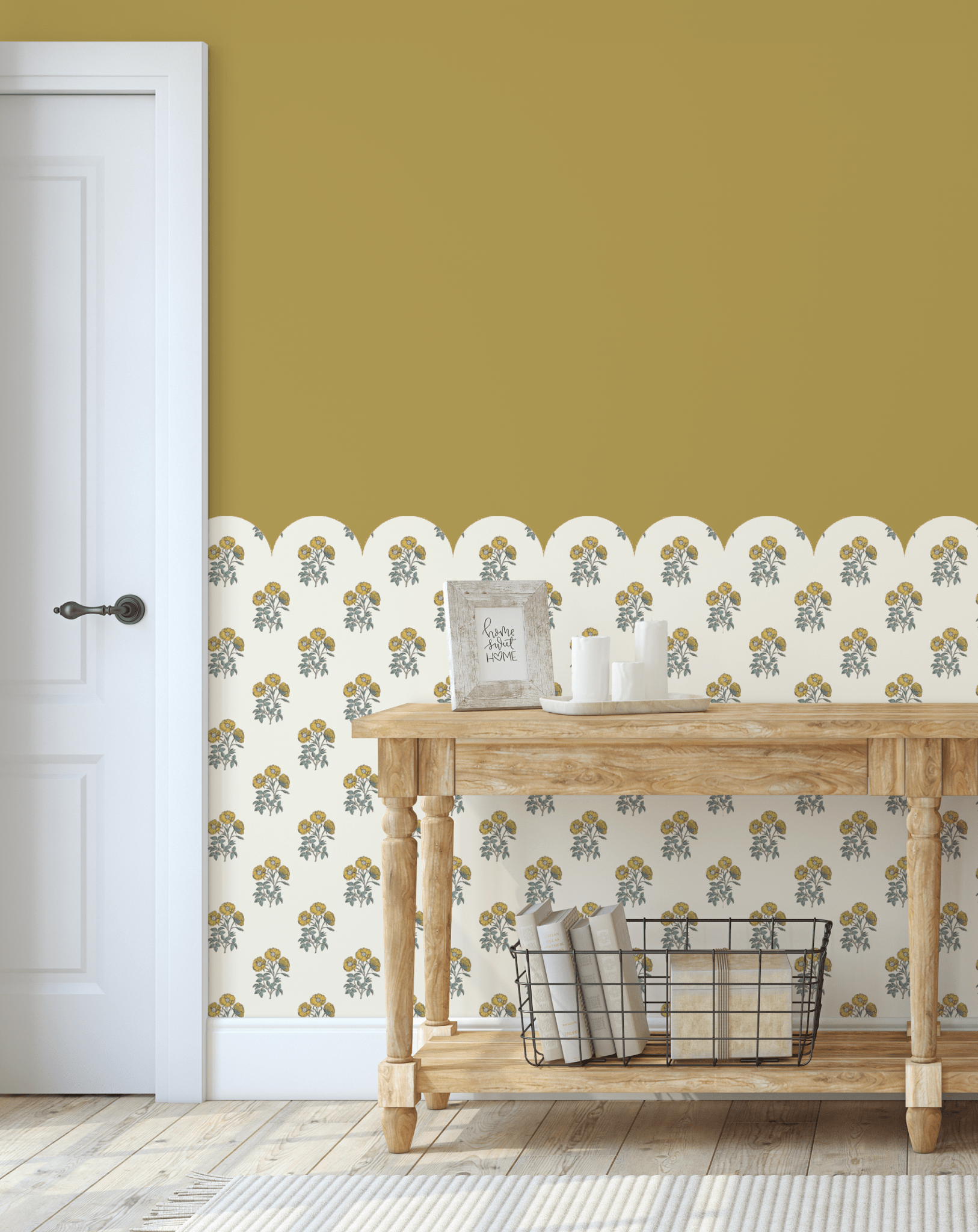 A warm vintage-inspired scallop border for any space