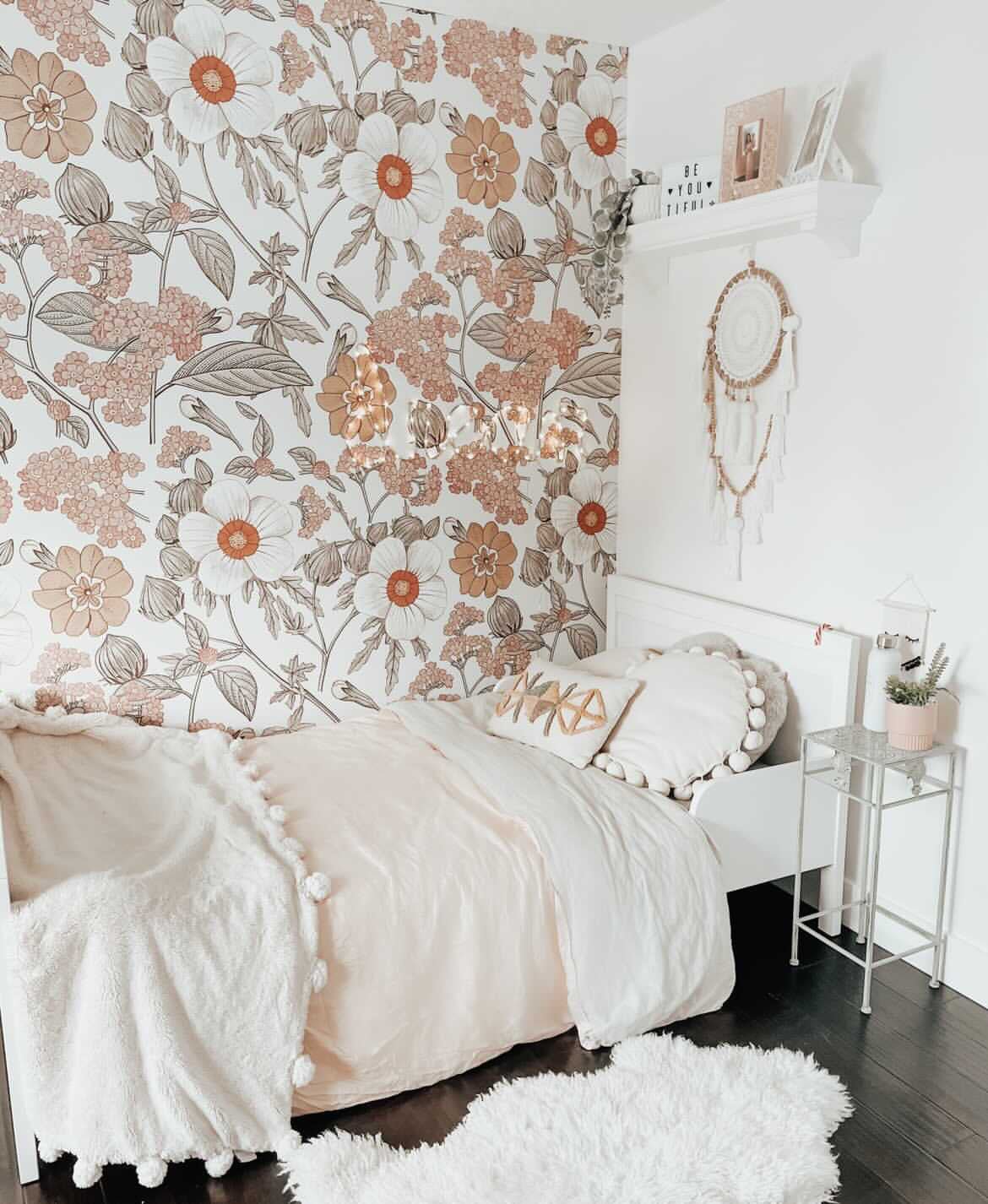 Peel and stick. Peel and stick wallpaper. Removable wallpaper. Modern Wallpaper. Floral Wallpaper. Boho Decor. Wallpapers