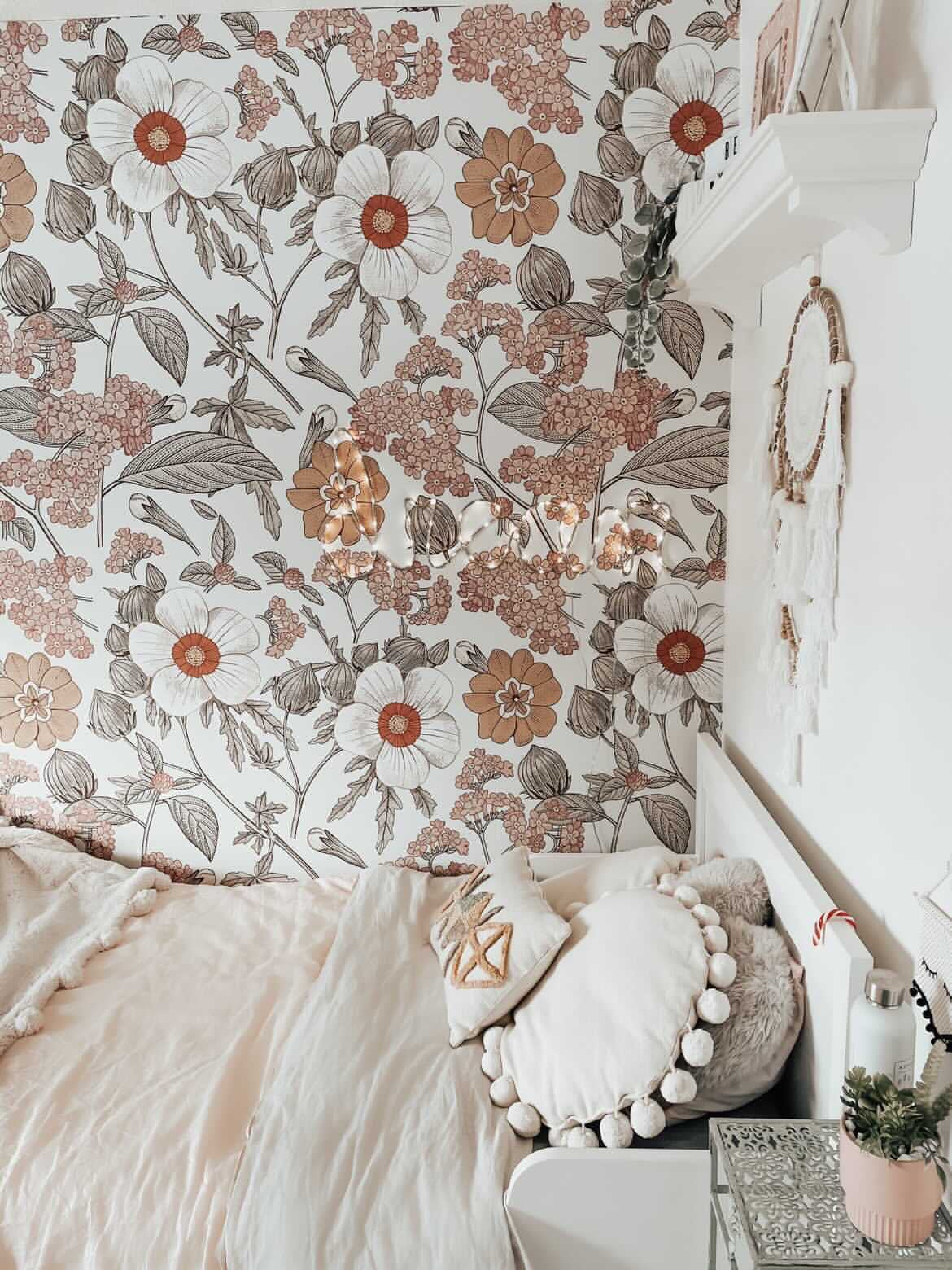 Peel and stick. Peel and stick wallpaper. Removable wallpaper. Modern Wallpaper. Floral Wallpaper. Baby Wallpaper